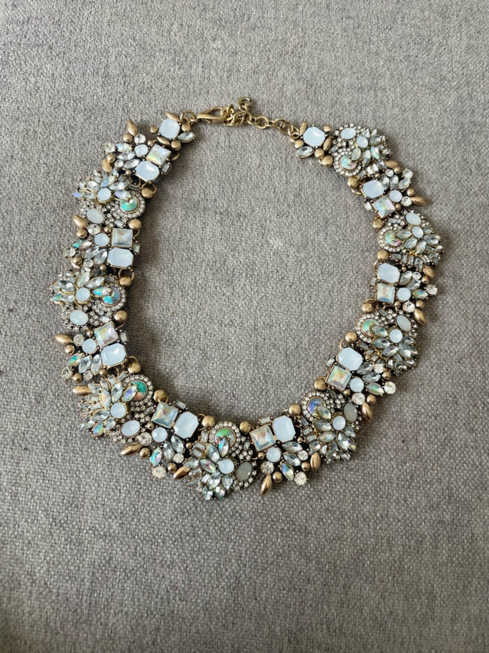 Gems Statement Sparkly Gold-Tone White Opalescent Statement Necklace
